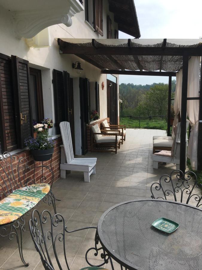 B&B Cascina Dei Levrieri Capriglio Екстериор снимка