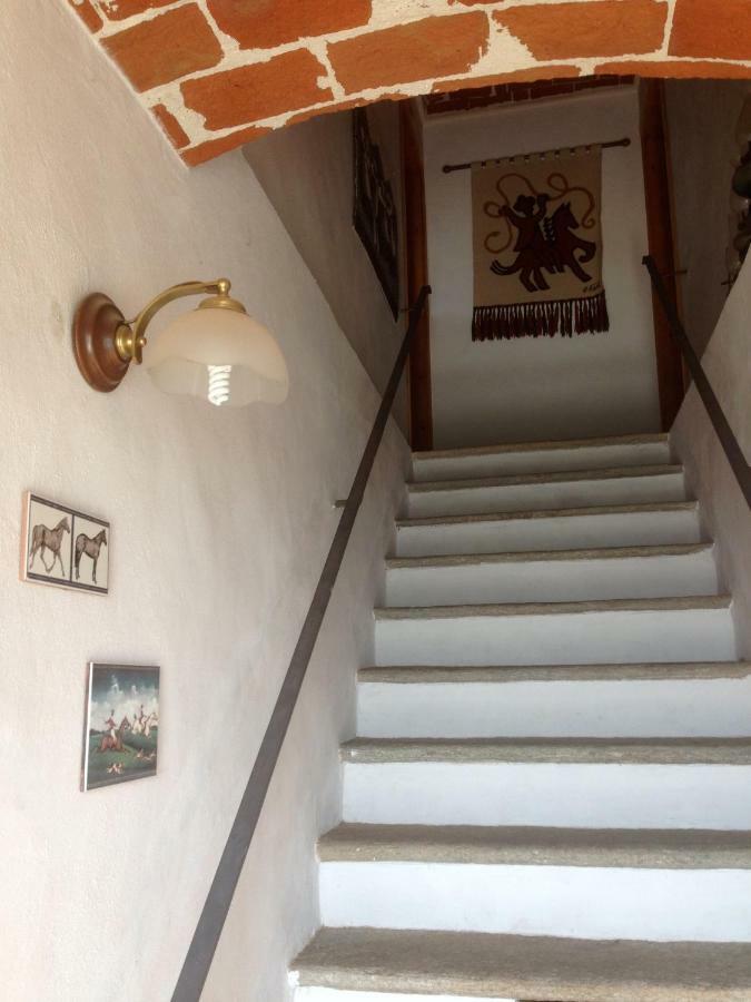 B&B Cascina Dei Levrieri Capriglio Екстериор снимка