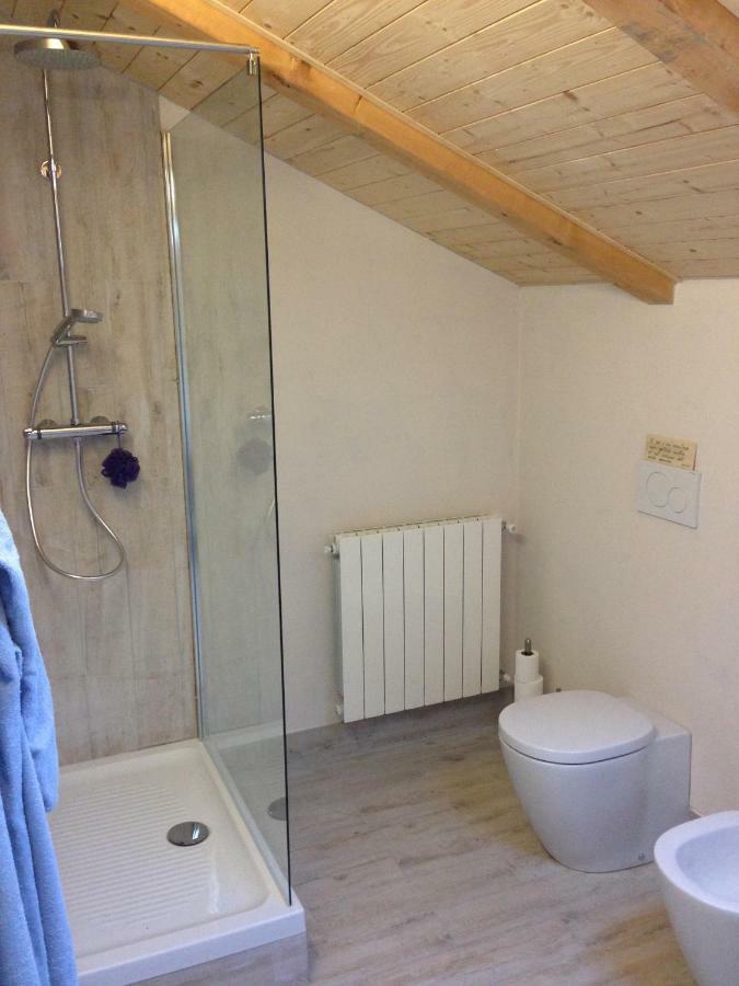 B&B Cascina Dei Levrieri Capriglio Екстериор снимка